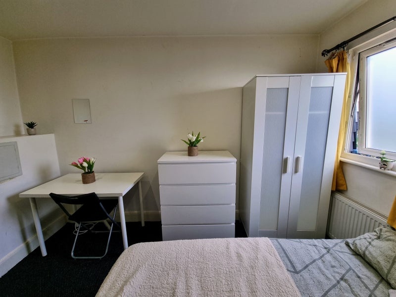 Additional image 9 of Room in a Shared House, London, E2, E2 6AW