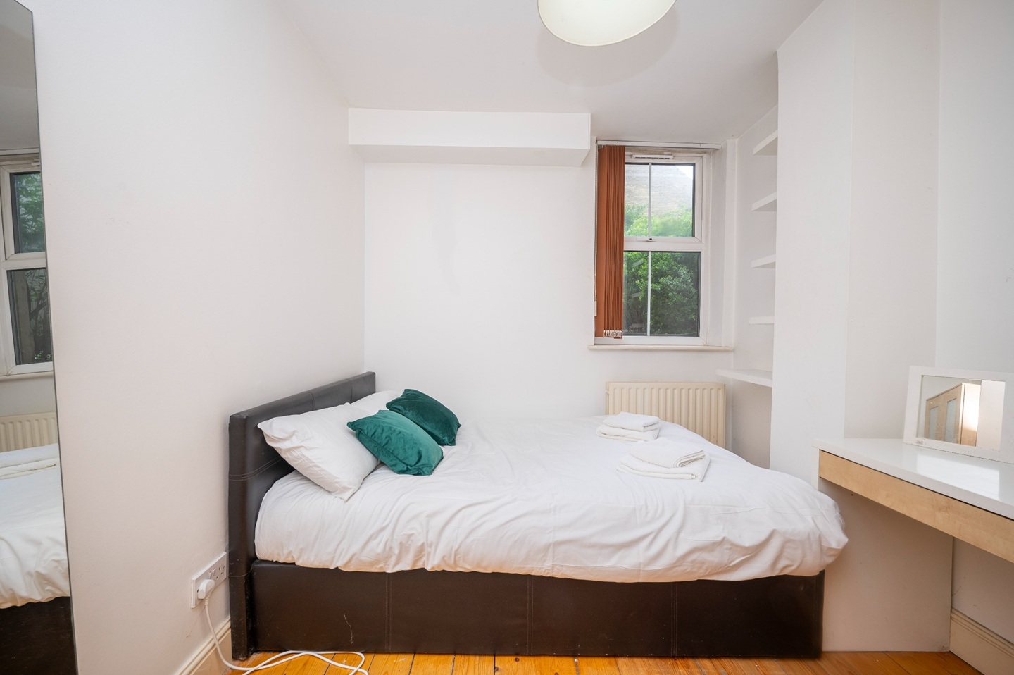 Additional image 8 of 3 Bed Flat, Clapham Old Town, SW4, N1 7GU