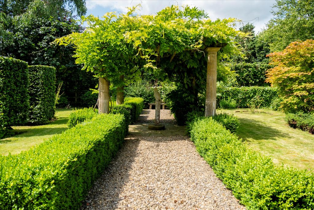 Additional image 18 of 7 bed detached house for saleMilton Lilbourne, Wiltshire SN9