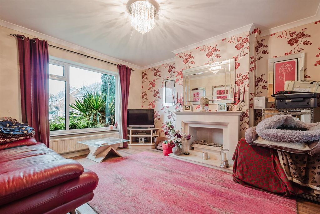 Additional image 6 of 3 bed semi-detached house for saleConway Close, Knutsford WA16