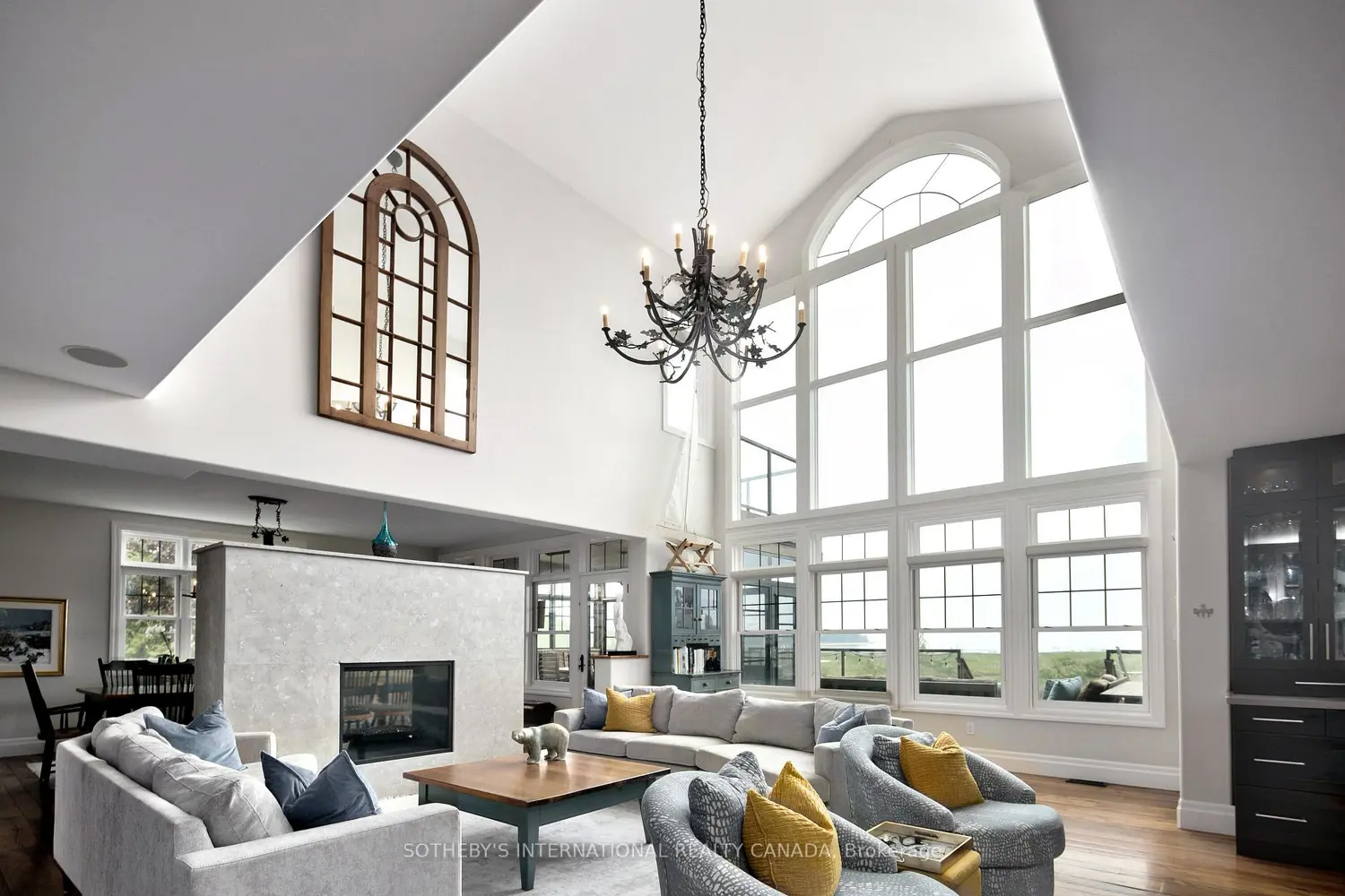 Additional image 3 of 156 Bartlett Boulevard