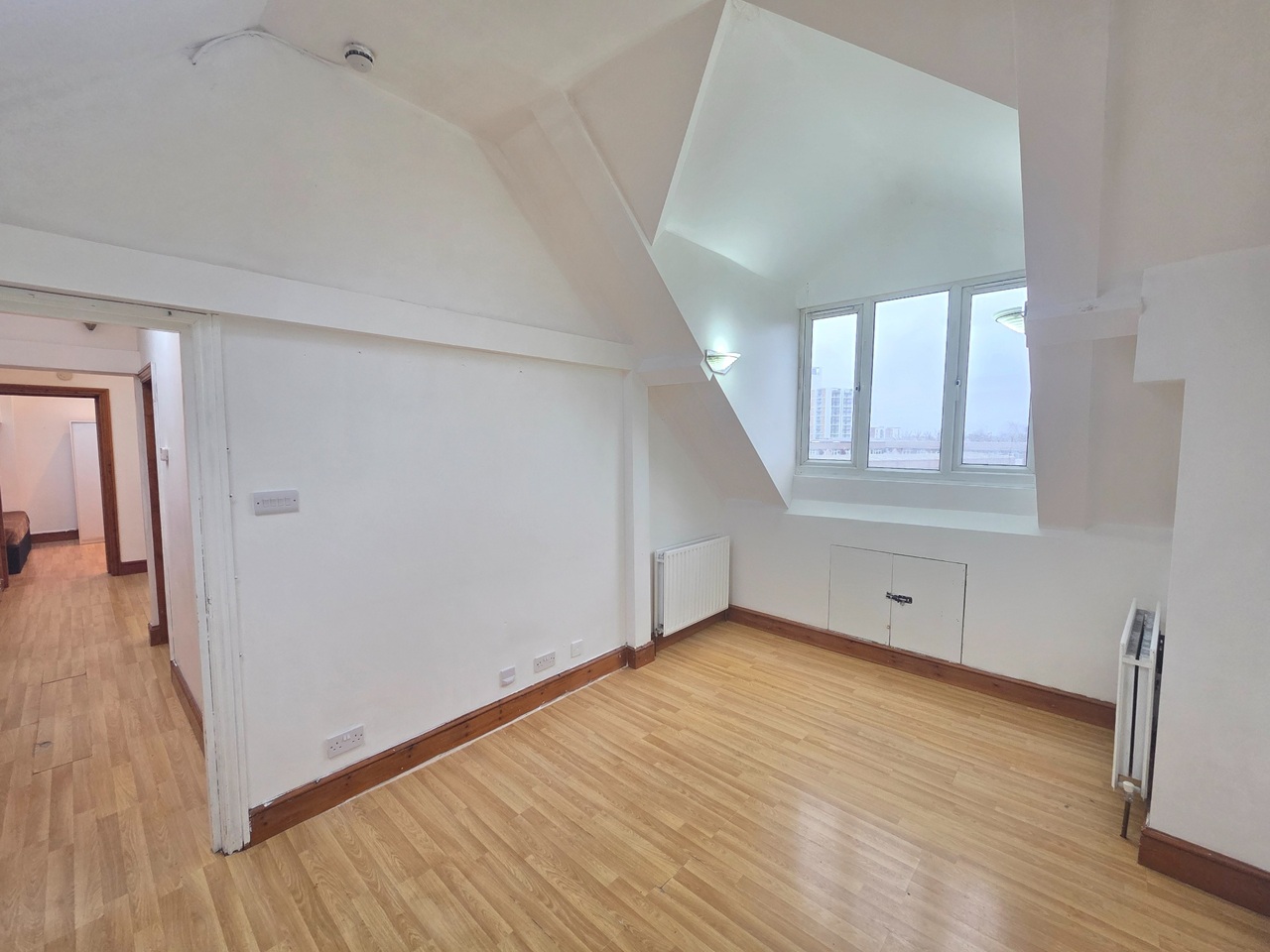Additional image 12 of 2 Bed Flat, Stockwell Road, SW9, N1 7GU