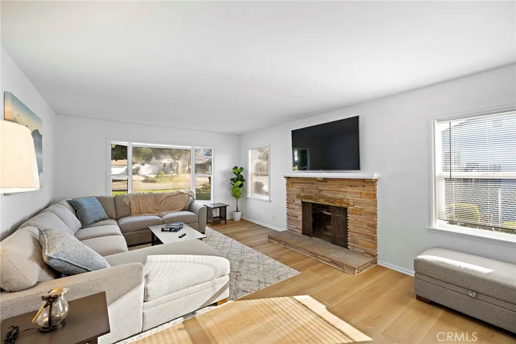 Additional image 7 of 720 E Foothill Blvd, Glendora, CA 91741