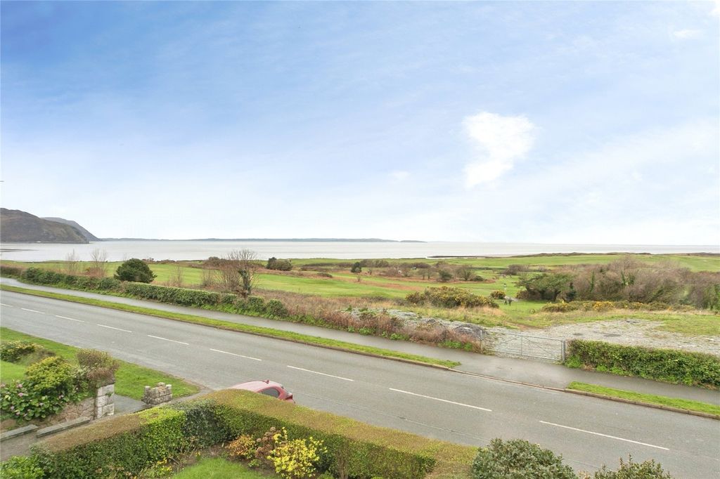 Additional image 6 of 2 bed flat for saleMaesdu Avenue, Llandudno, Conwy LL30