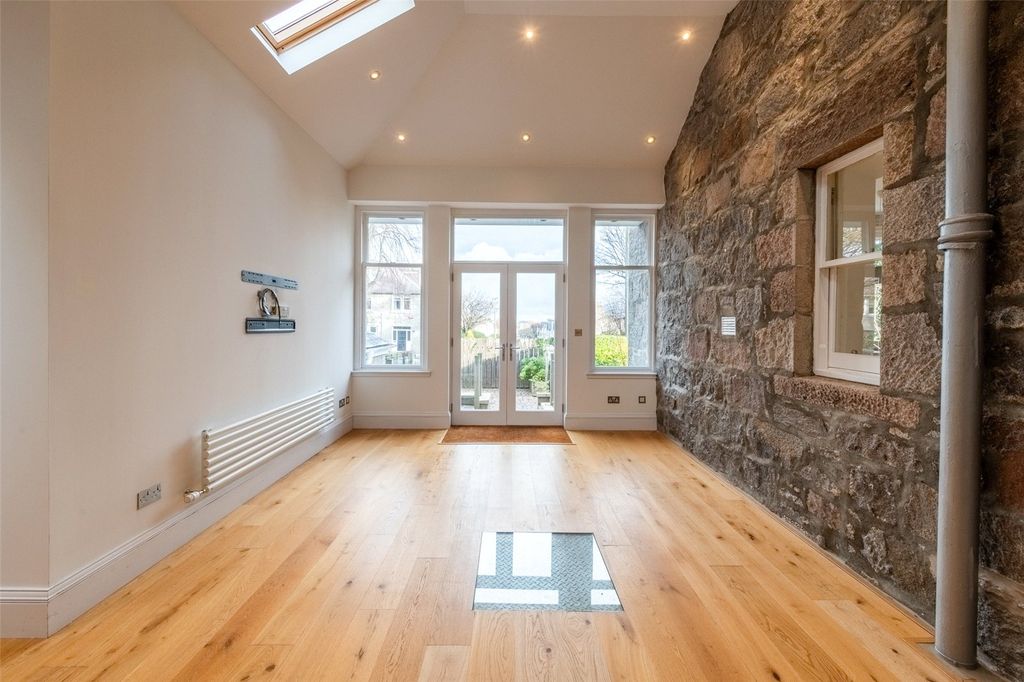Additional image 14 of 6 bed semi-detached house for sale2 Rubislaw Den North, Aberdeen AB15