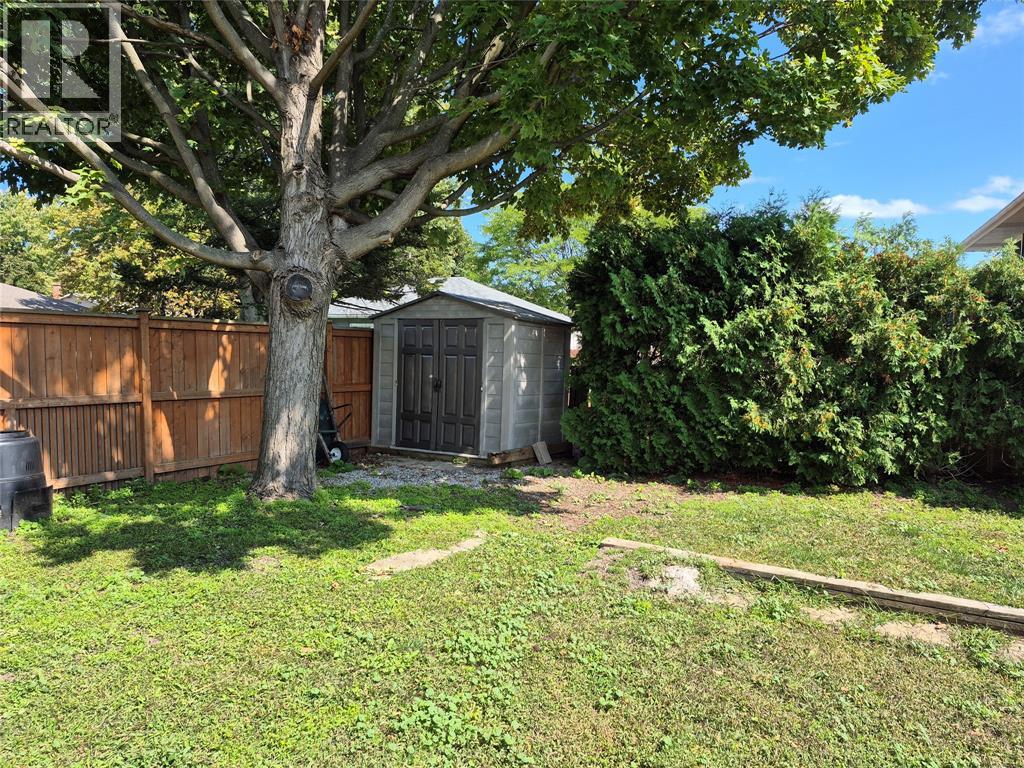 Additional image 5 of 608 Winchester Crescent South, Sarnia, ON, N7S4P9