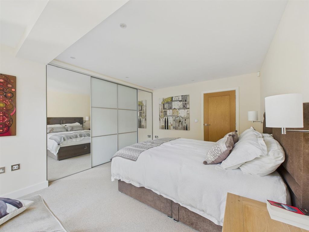 Additional image 4 of 1 bed flat for saleOrchard Road, Malvern WR14