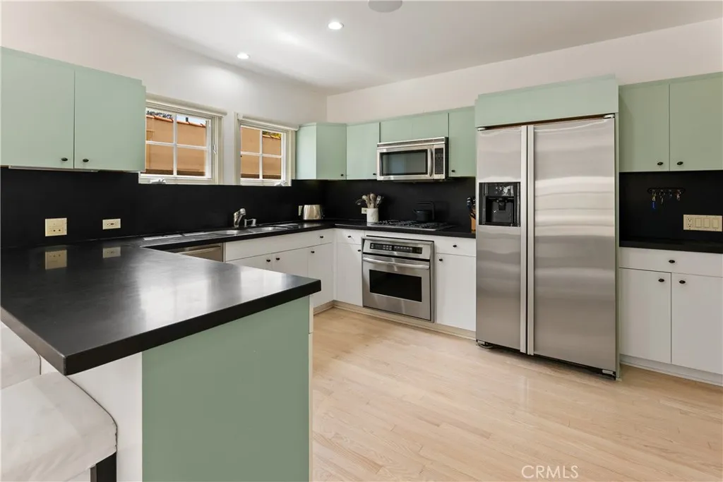 Additional image 42 of 708 Westbourne Dr, West Hollywood, CA 90069