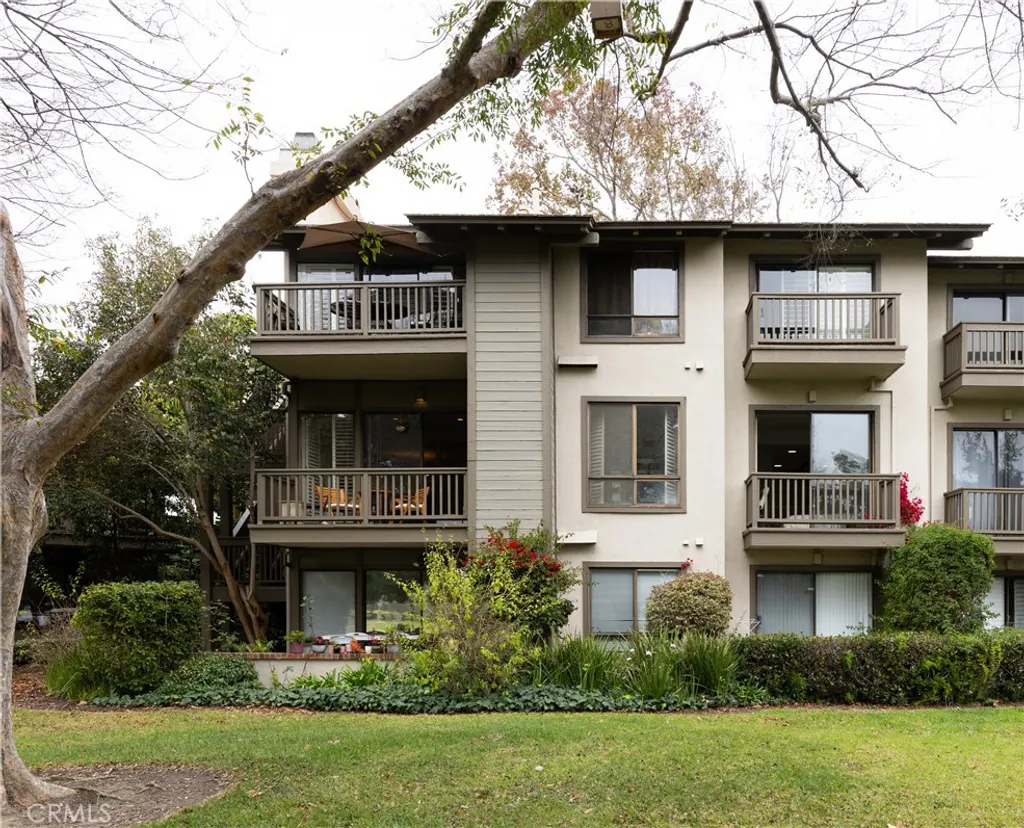 Additional image 22 of 9 Flores, Irvine, CA 92612