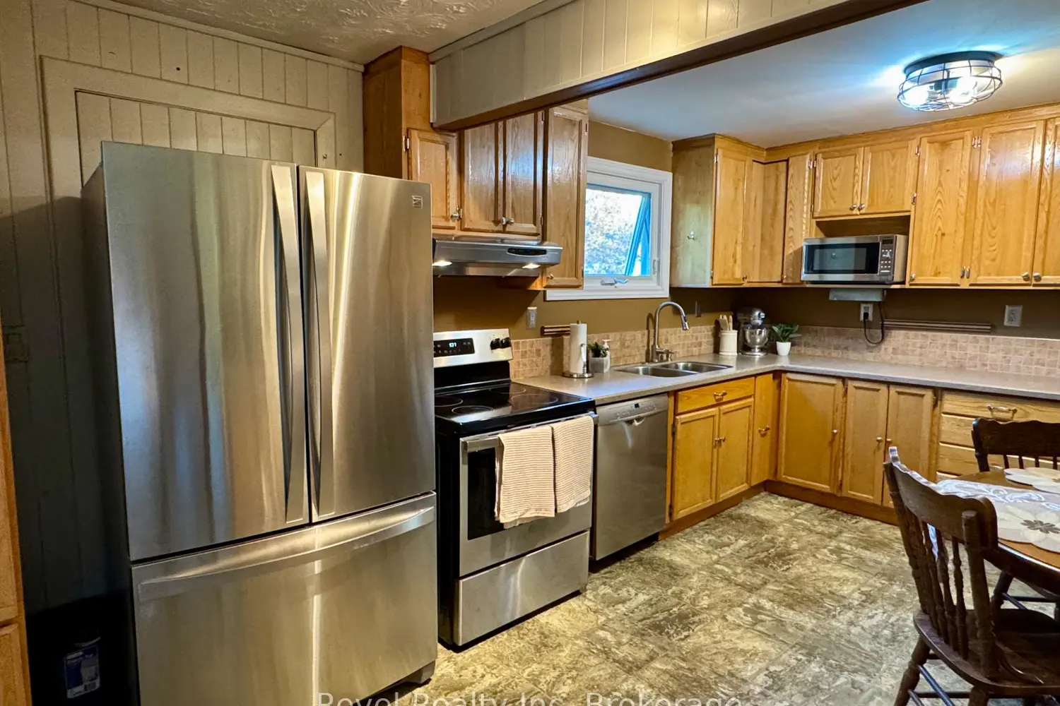 Additional image 5 of 2816 Chiswick Line