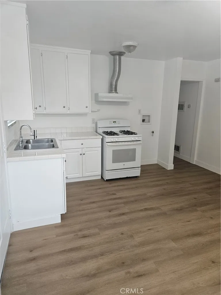 Additional image 24 of 1814 W Houston Avenue, Fullerton, CA 92833