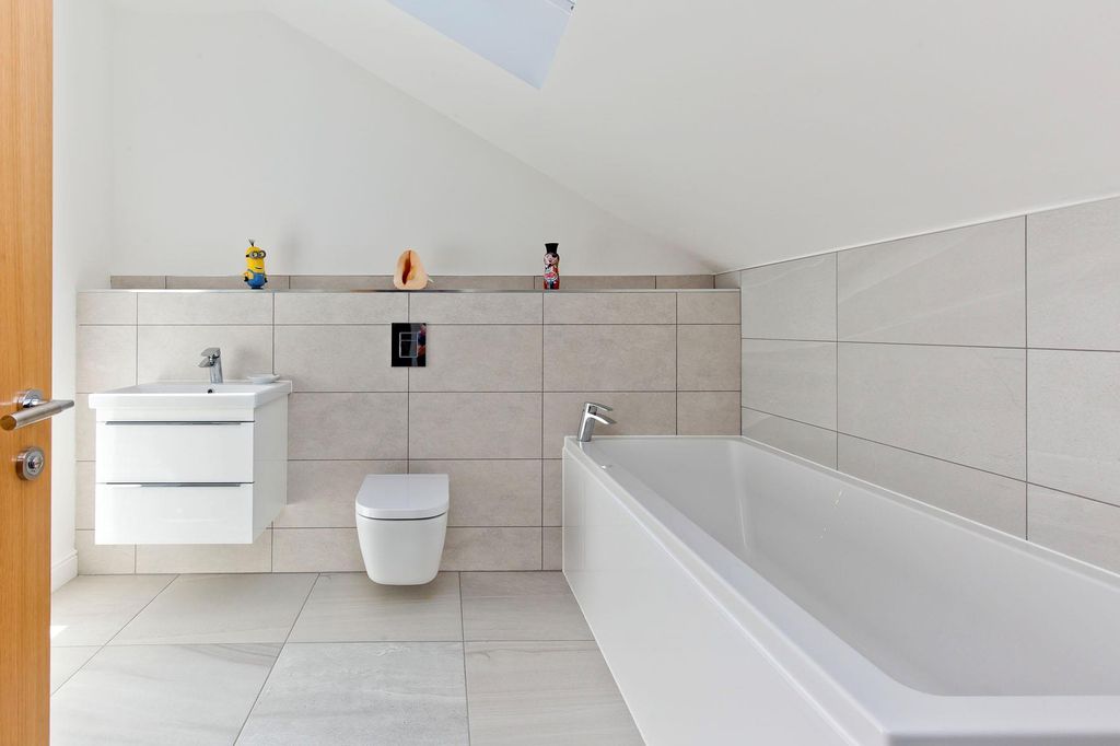 Additional image 16 of 10 bed detached house for saleBraehead Road, Edinburgh EH4