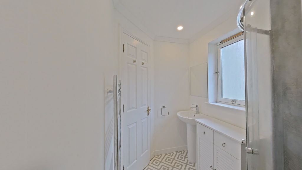 Additional image 9 of 2 bed flat for saleGrant Drive, Dunblane FK15