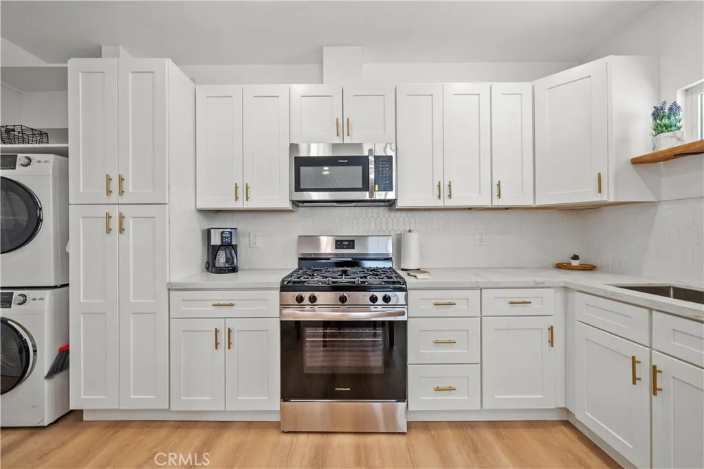 Additional image 20 of 20127 Citronia St, Chatsworth, CA 91311