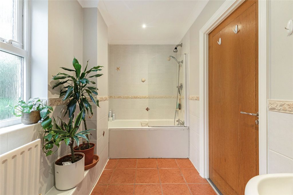 Additional image 10 of 1 bed flat for saleLayton Place, Kew, Richmond TW9