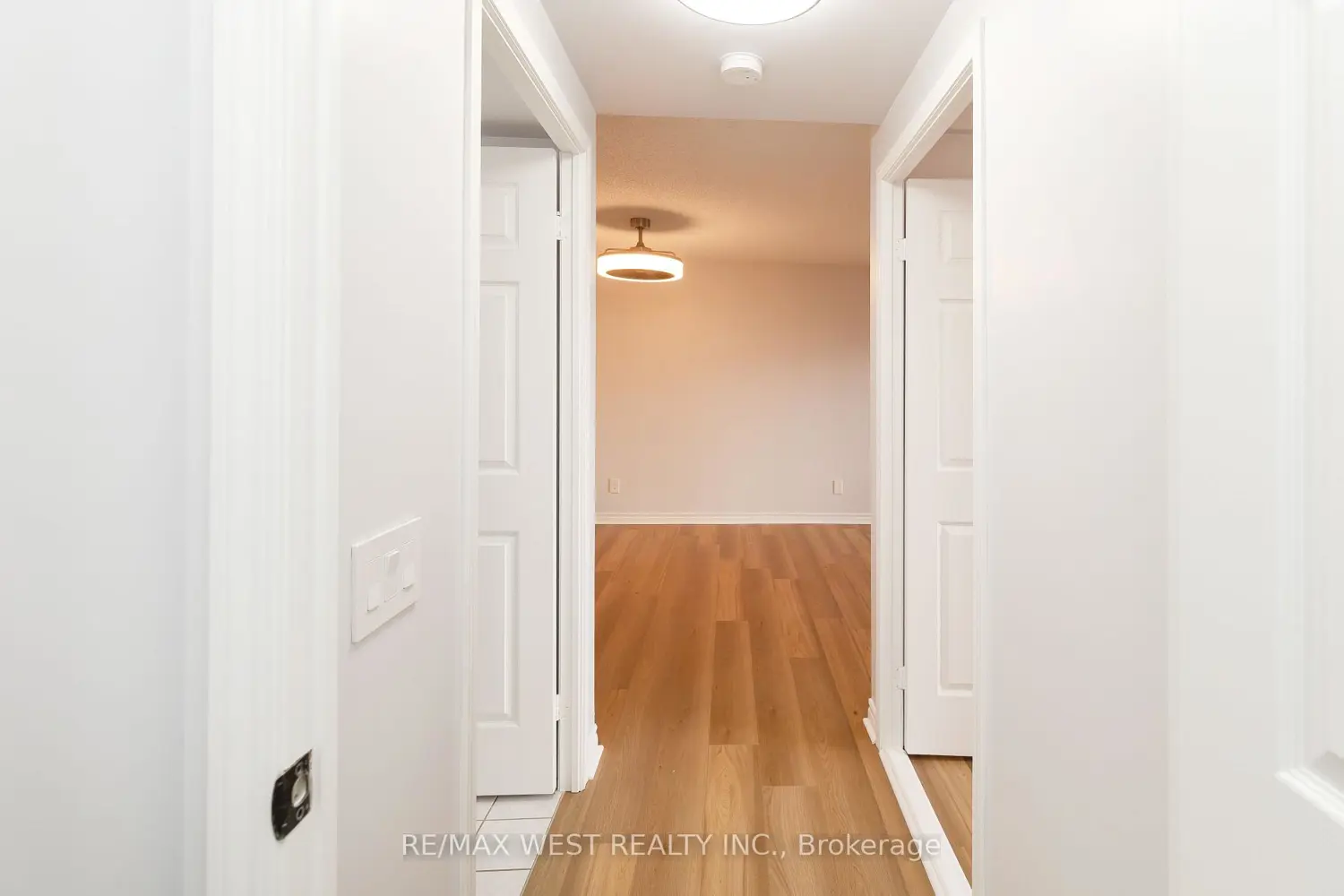 Additional image 18 of 35 Kingsbridge Garden Circle 902