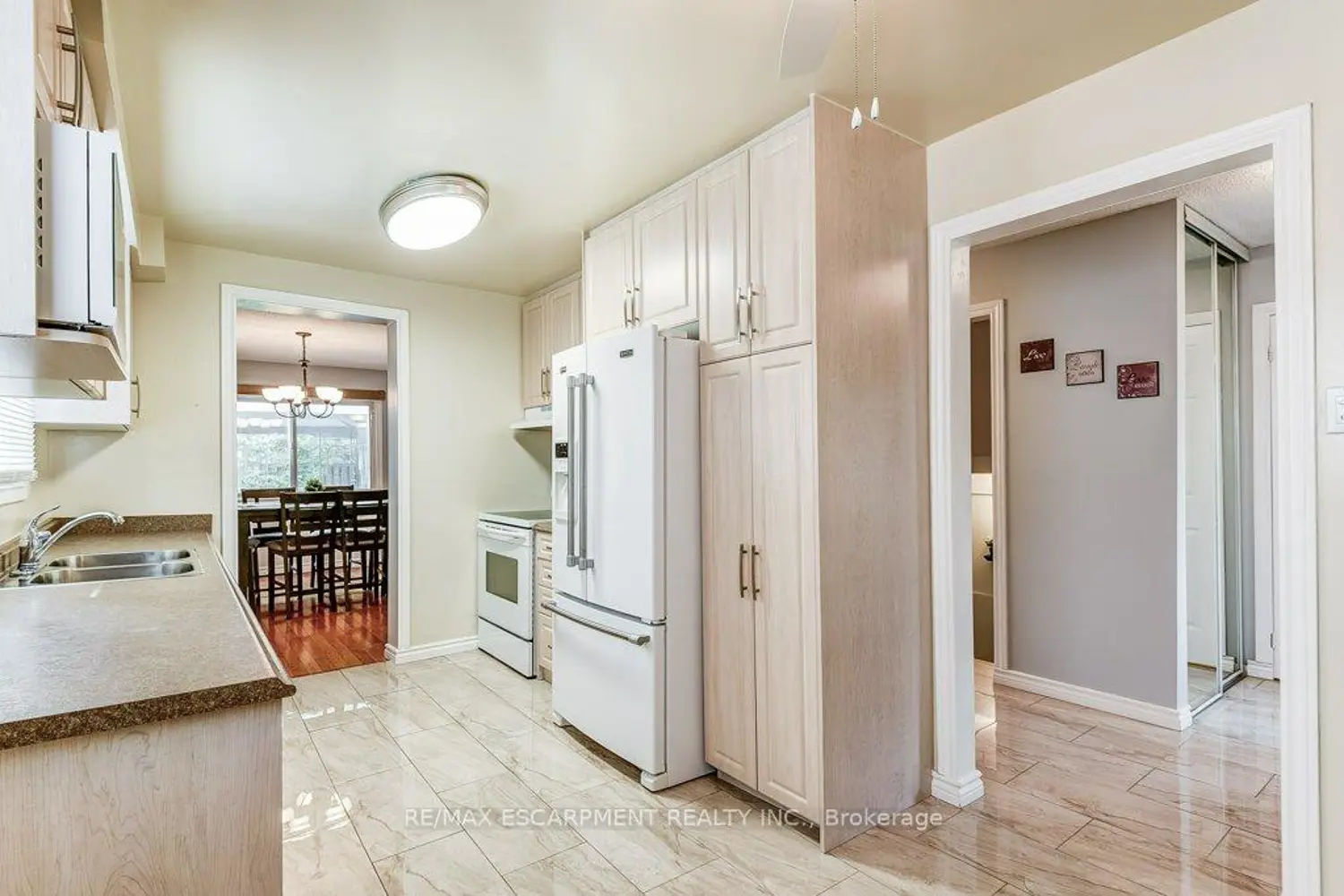 Additional image 5 of 2779 Andorra Circle