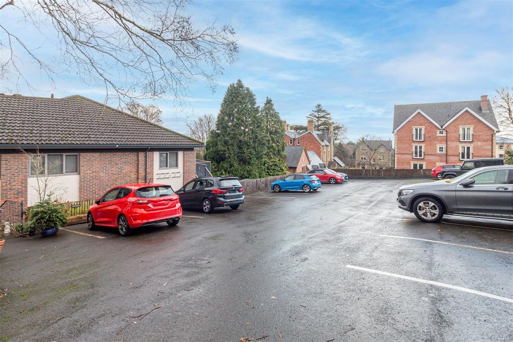 Additional image 15 of 2 bed flat for saleBrunel House, Malvern WR14