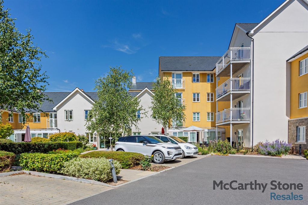 Additional image 11 of 2 bed flat for saleBarnhill Court, Barnhill Road, Chipping Sodbury, Bristol BS37