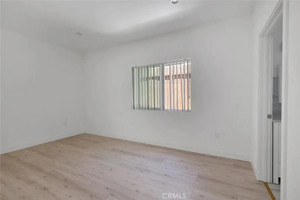 Additional image 14 of 634 E Valencia Avenue, Burbank, CA 91501