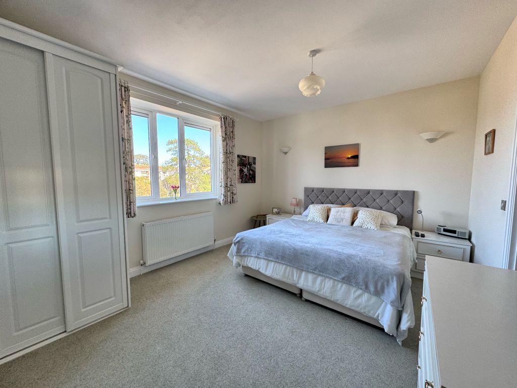 Additional image 9 of 2 bed flat for salePenthouse Apartment, Douglas Avenue, Exmouth EX8