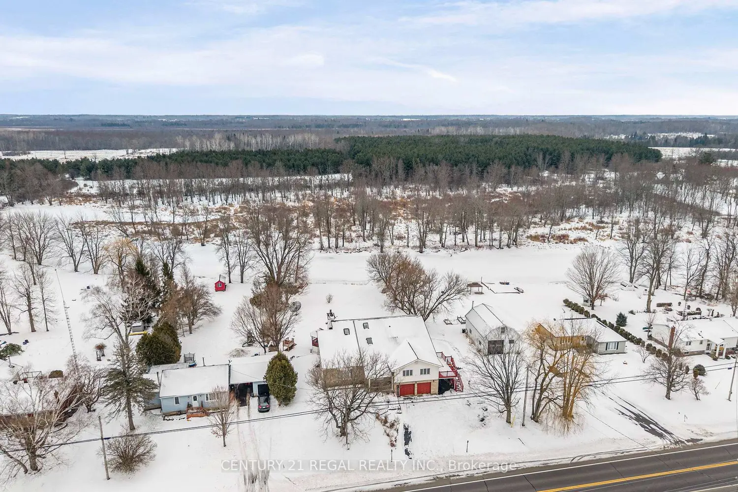 Additional image 3 of 421 Christie Lake Road