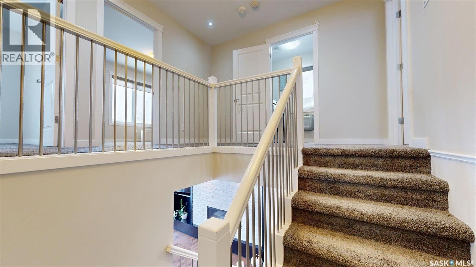 Additional image 3 of 221 Brookview Drive, Regina, SK, S4Y0B2
