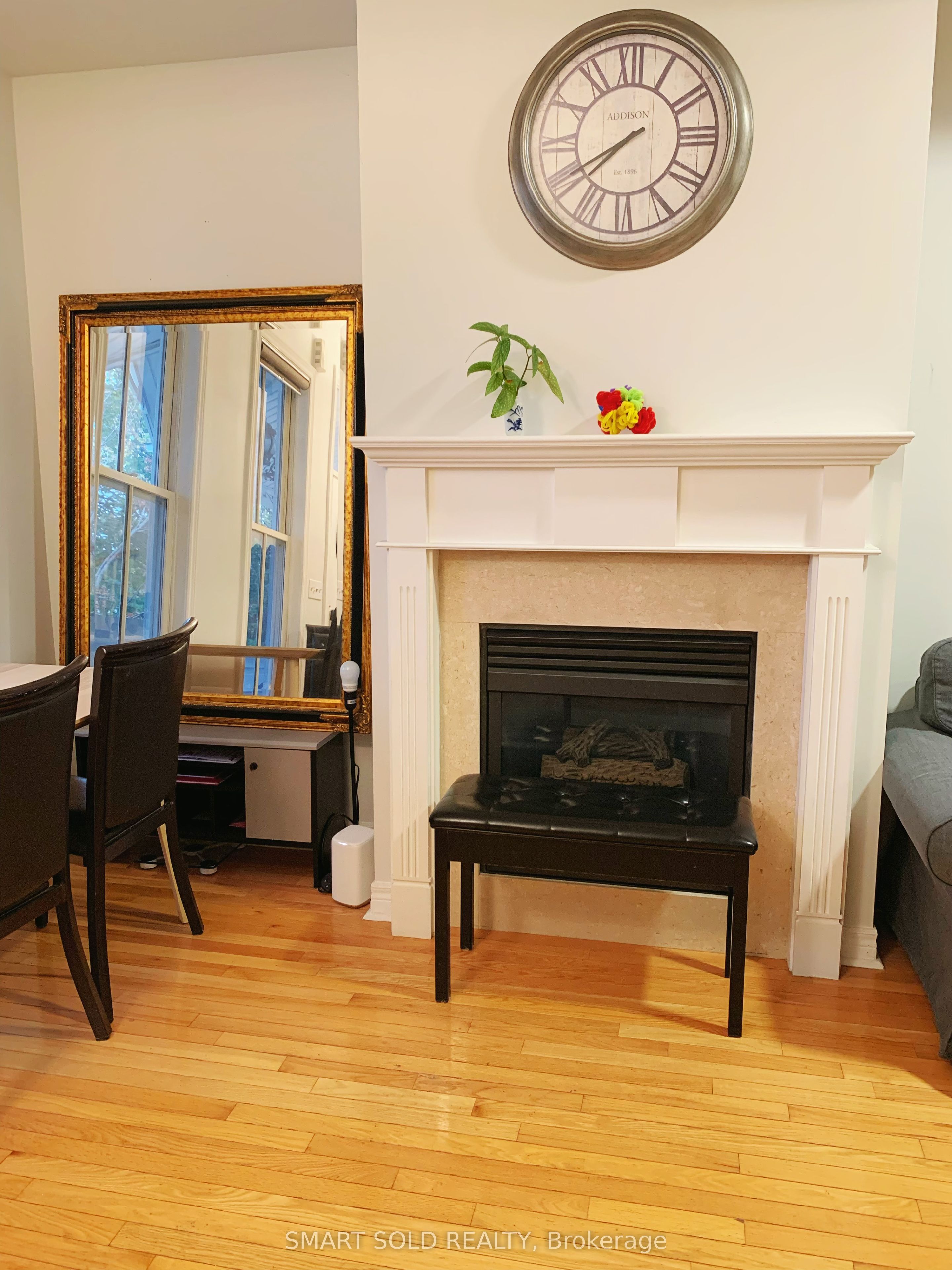 Additional image 5 of 605 Adelaide Street W, Toronto, ON, M6J 1A8