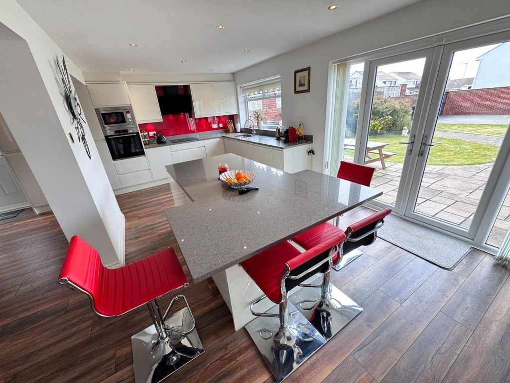 Additional image 20 of 4 bed detached house for saleWainwright Walk, Seaton Carew, Hartlepool TS25