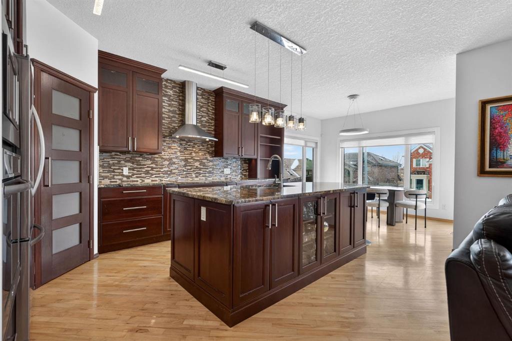 Additional image 3 of 154 Sienna Ridge Landing SW, Calgary, AB, T3H 3T1