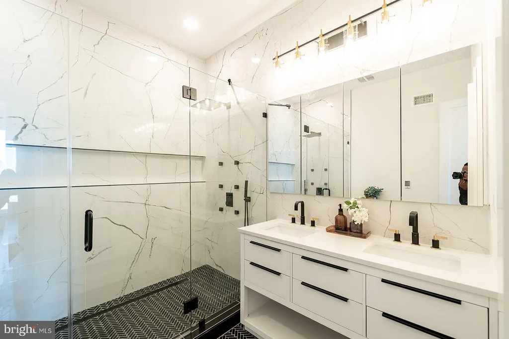 Additional image 45 of 1215 Holbrook Terrace NE Unit 2, Washington, DC 20002