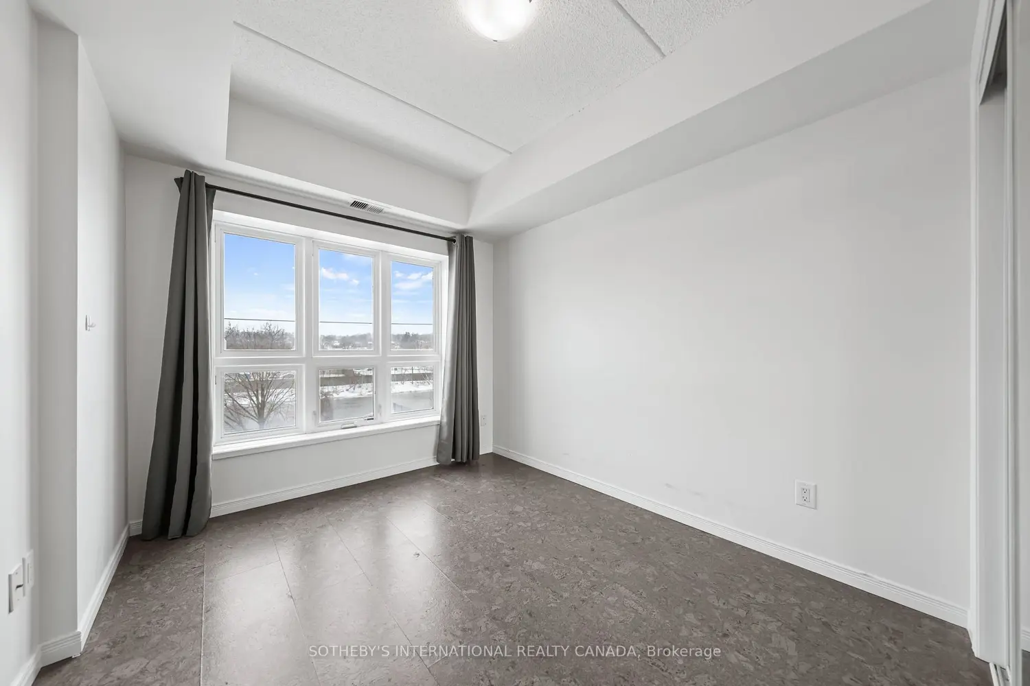 Additional image 12 of 155 Water Street 409