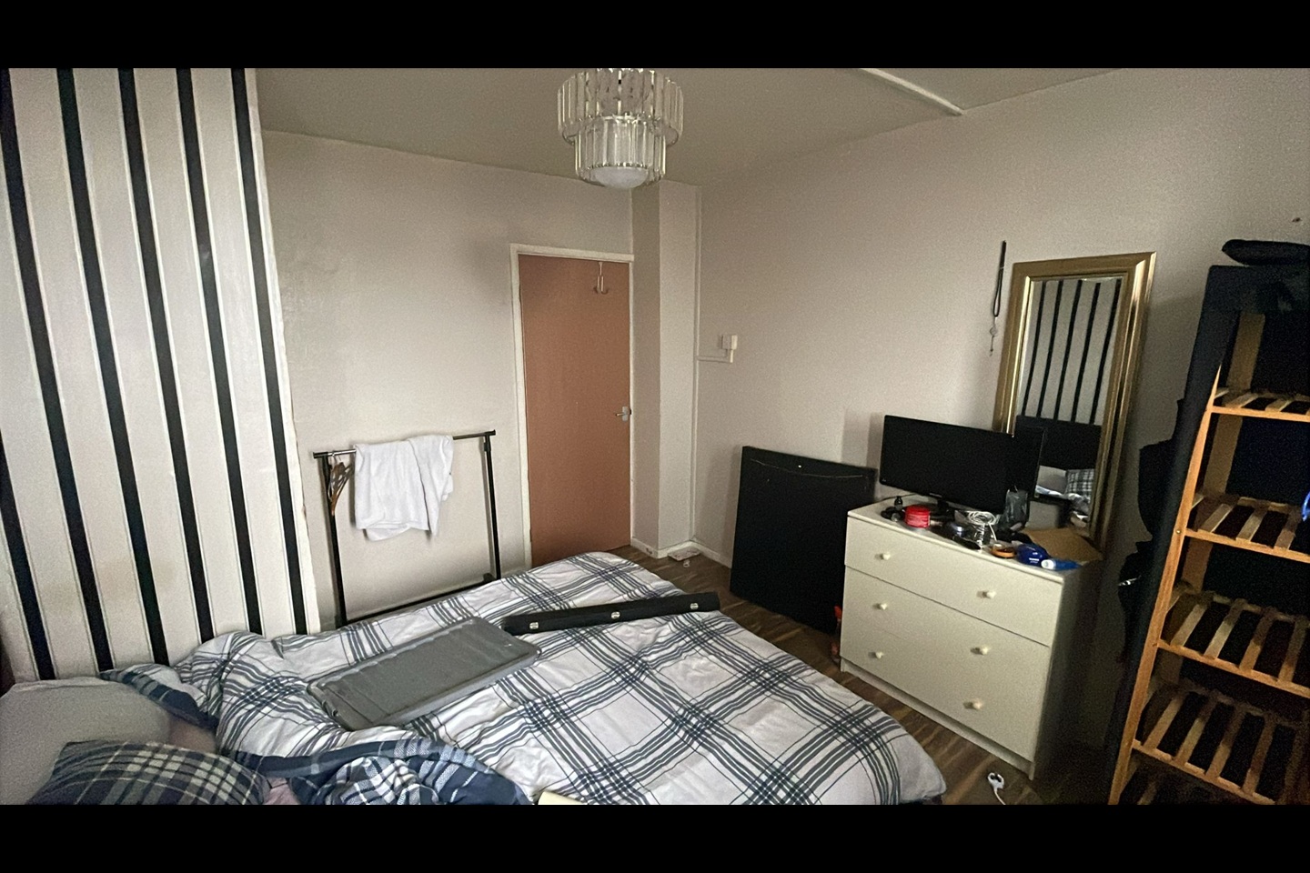 Room in a Shared Flat, Princess Court, M15, N1 7GU