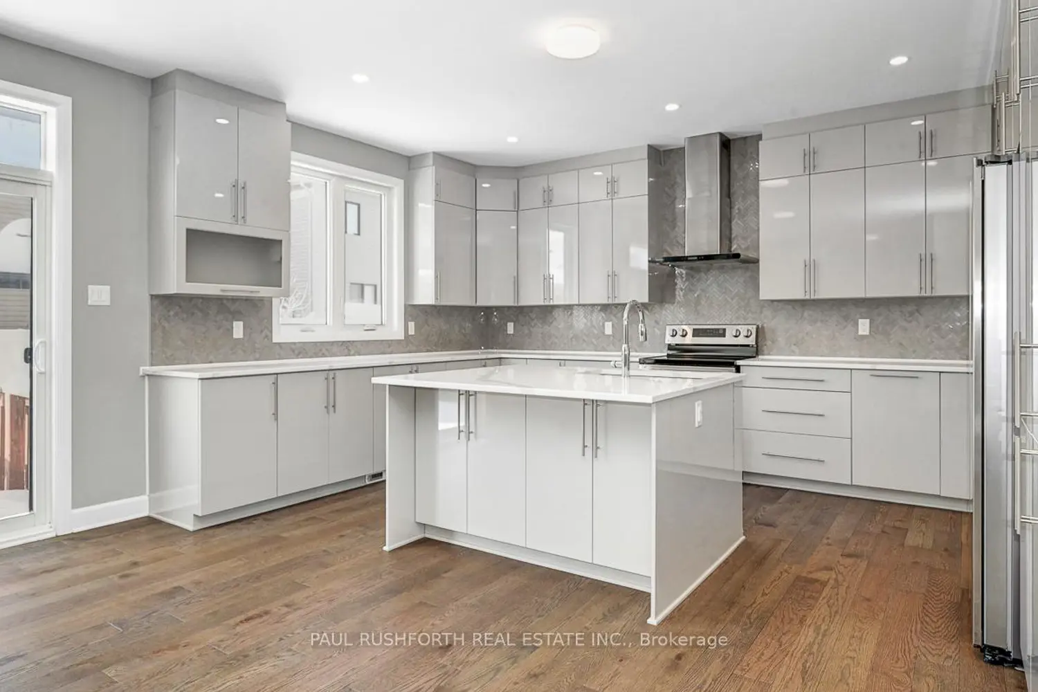 Additional image 3 of 147 Aquarium Avenue