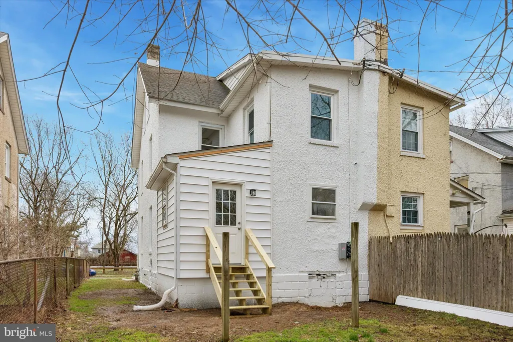 Additional image 22 of 32 Colby Avenue, Claymont, DE 19703