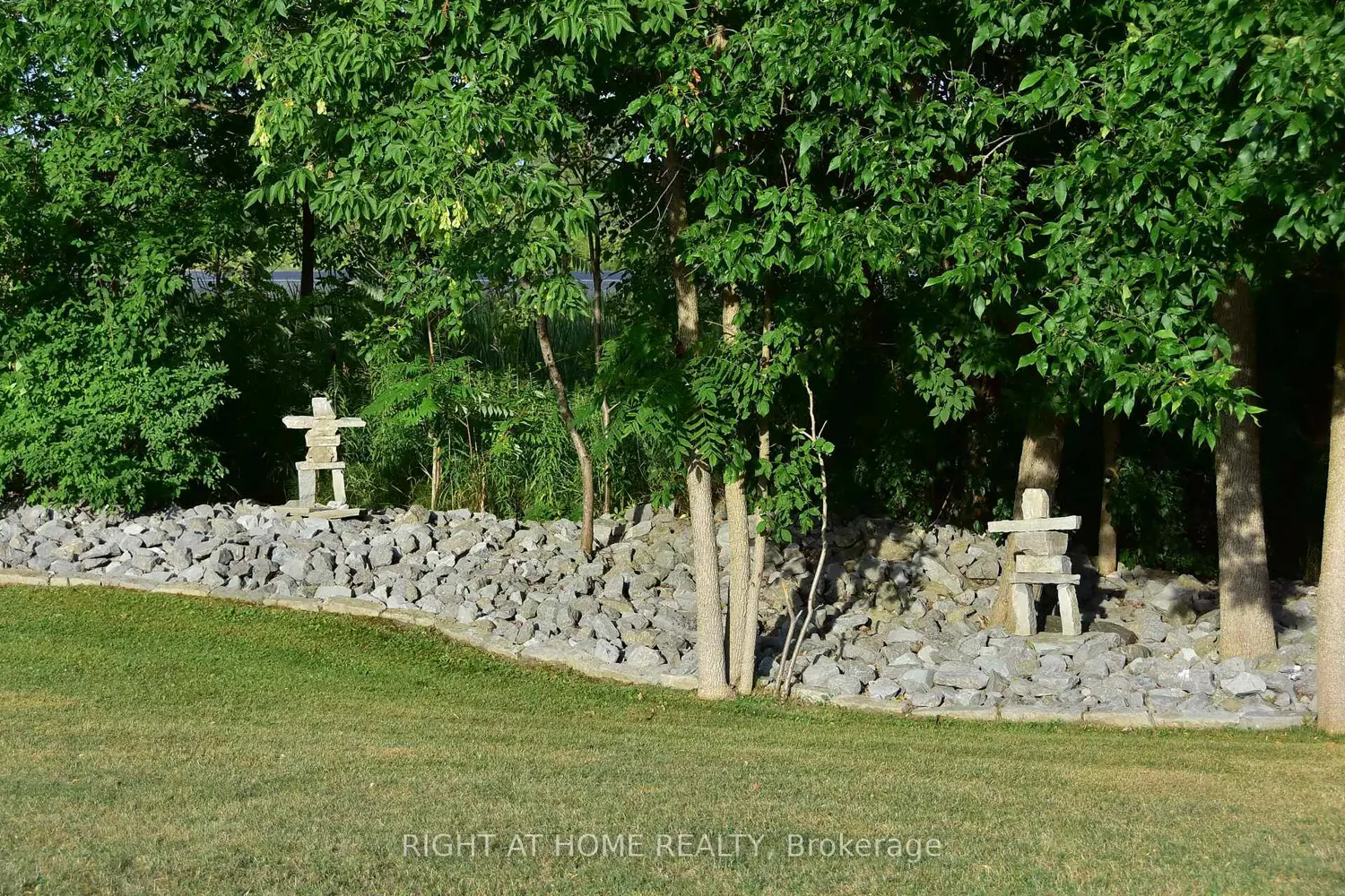 Additional image 19 of 599 Maniece Avenue