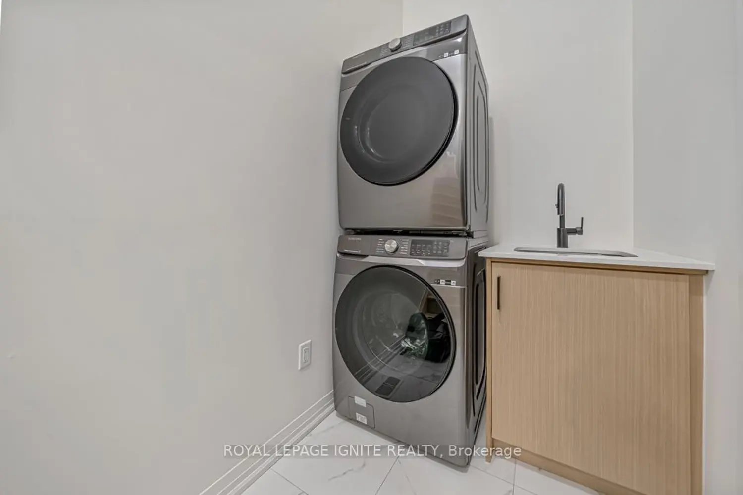 Additional image 14 of 1160 Skyridge Boulevard