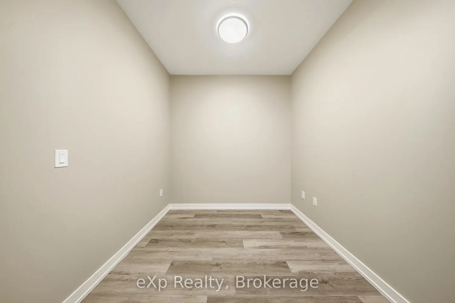 Additional image 8 of 15 Wellington Street 1810