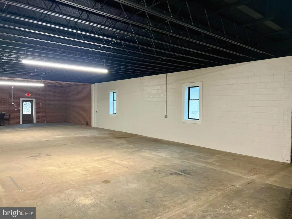 100 Atlantic Avenue, Ocean View, DE 19970