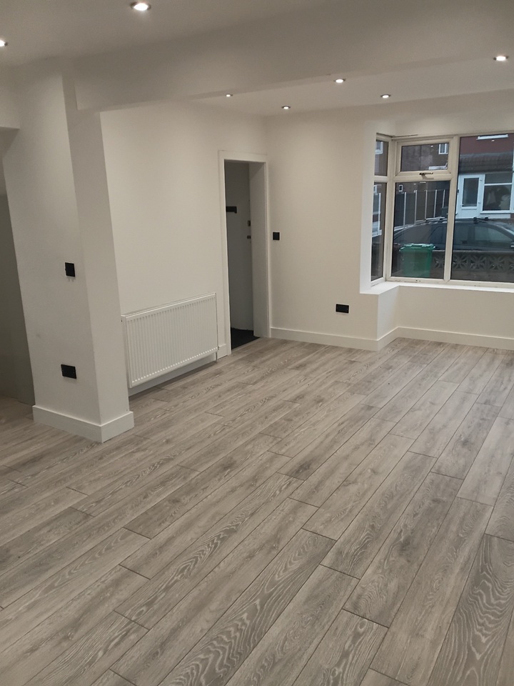 Additional image 20 of 3 Bed Semi-Detached House, Wilmur Avenue, M7, N1 7GU