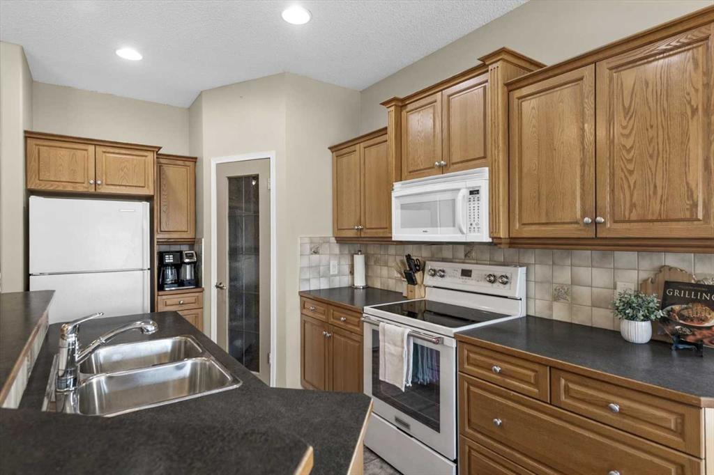 Additional image 5 of 122 West Terrace Place, Cochrane, AB, T4C 1S2