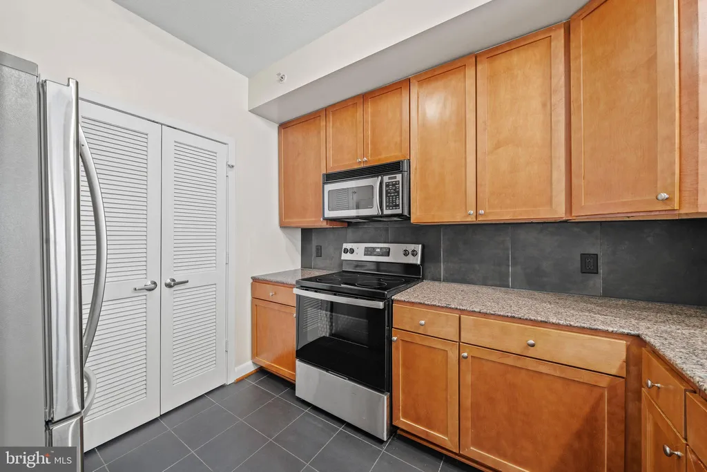 Additional image 16 of 400 Massachusetts Avenue NW Unit 421, Washington, DC 20001
