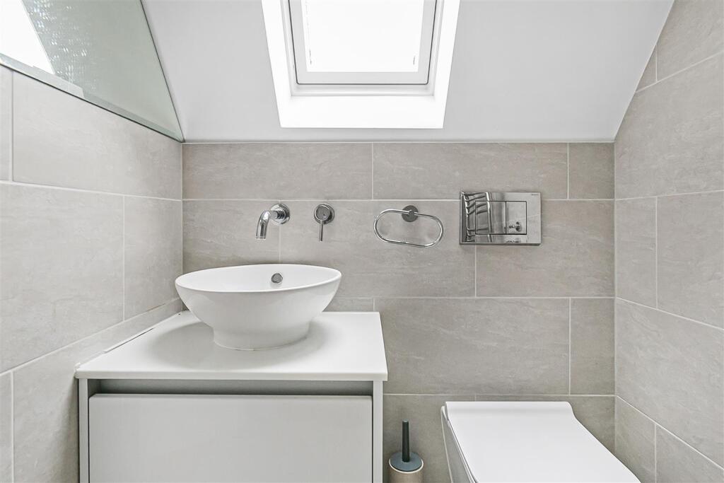 Additional image 19 of Firway Close, Welwyn