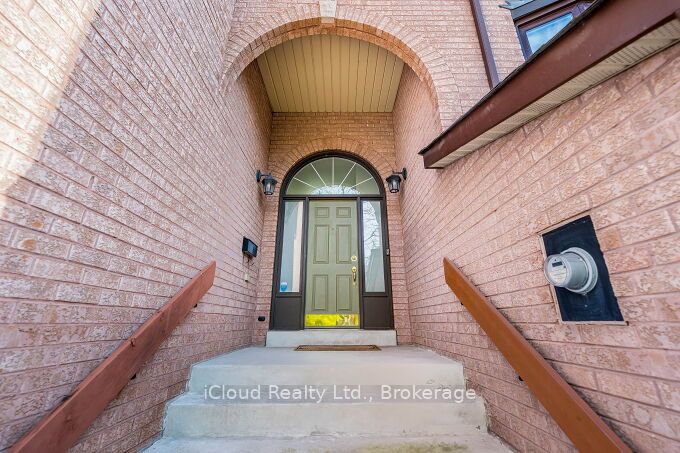 Additional image 4 of 16-1100 Queens Avenue, Oakville, ON, L6H 2B5