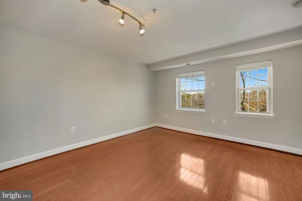 Additional image 5 of 3611 38th Street NW Unit 403, Washington, DC 20016