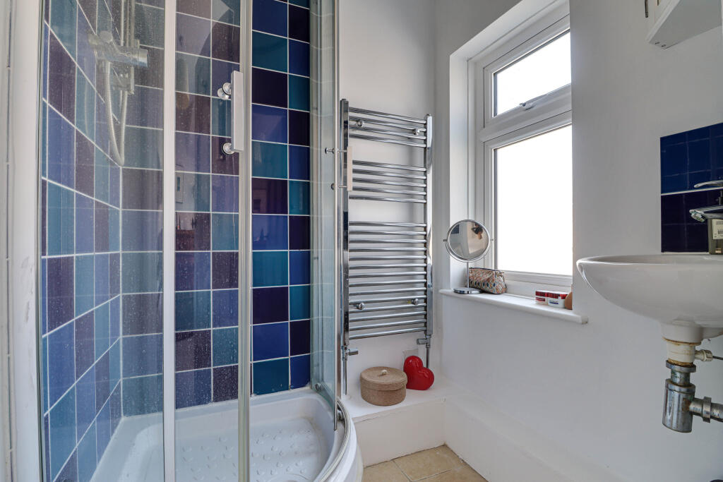 Additional image 21 of St. Julians Road, St. Albans, Hertfordshire, AL1