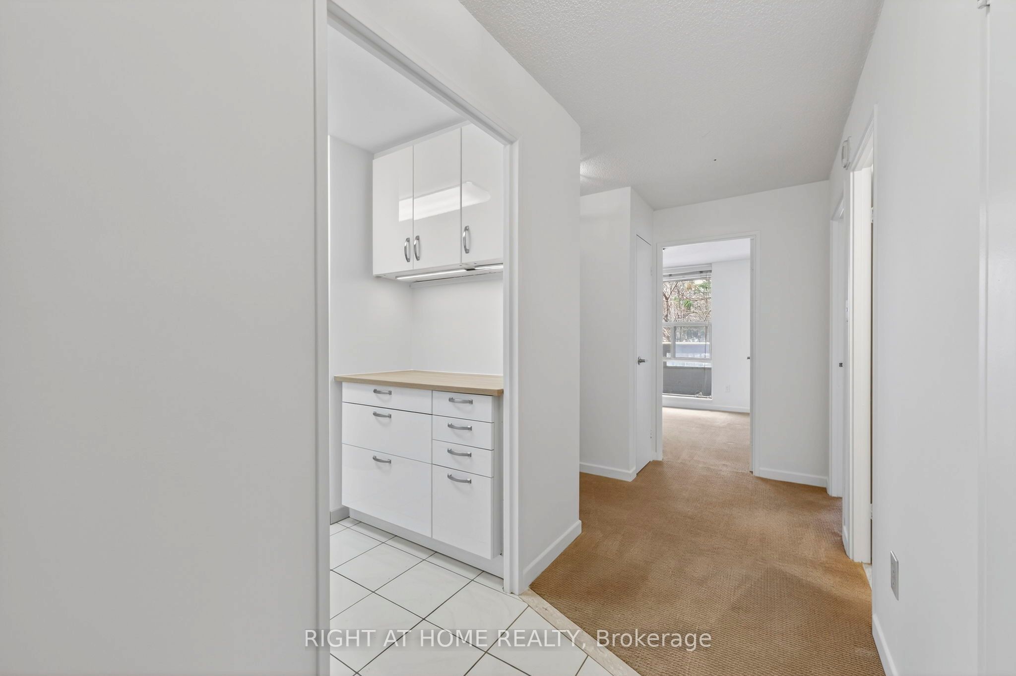Additional image 4 of 211-60 Inverlochy Boulevard, Markham, ON, L3T 4T7