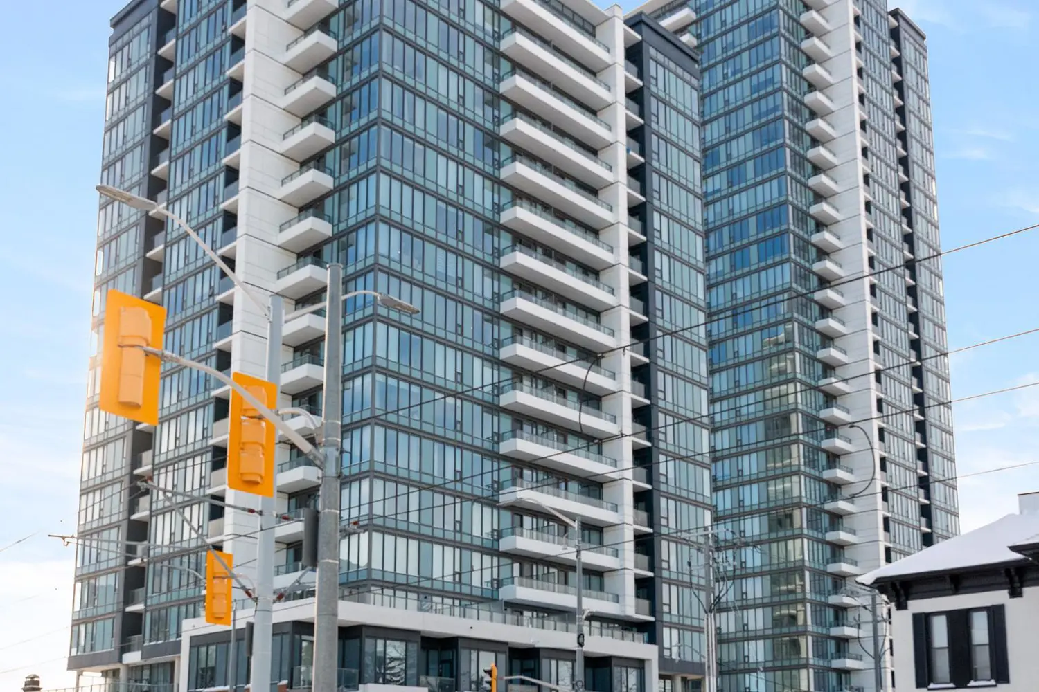 15 Wellington Street 317