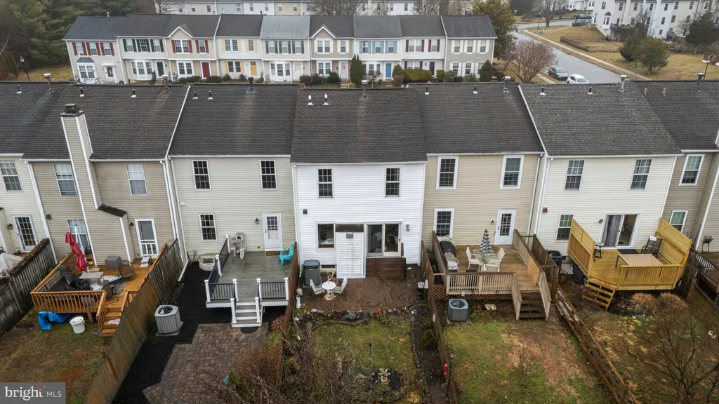 7 Galloway Court E, Newark, DE 19711