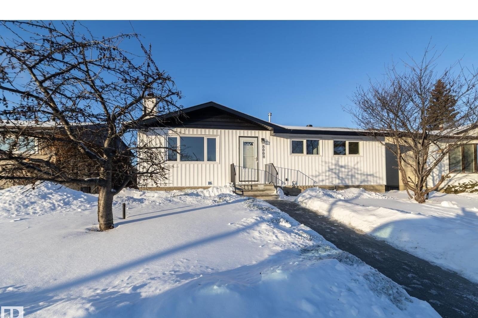 Additional image 7 of 8008 159 Street NW, Edmonton, AB, T5R2E4